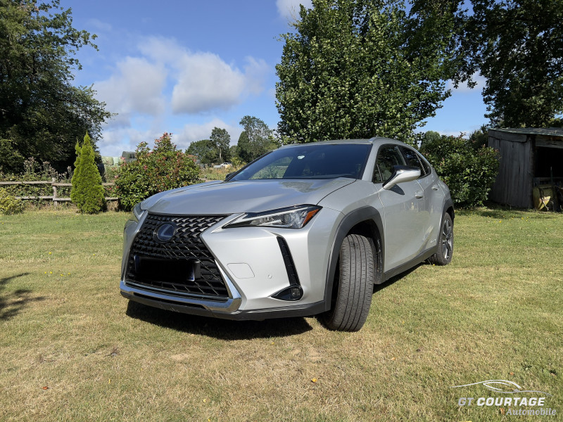 Lexus UX250 4WD Premium Edition