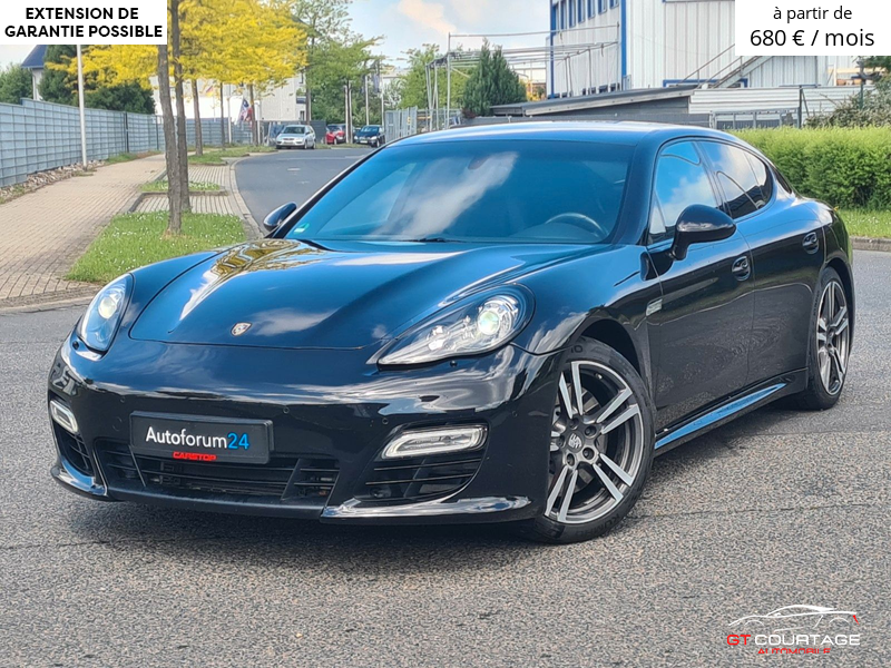 Porsche Panamera GTS V8