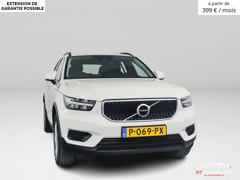 Volvo XC40 T2 Momentum Core