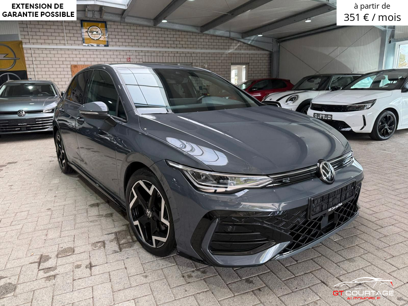 Volkswagen Golf VIII 1.5 TSI R-Line