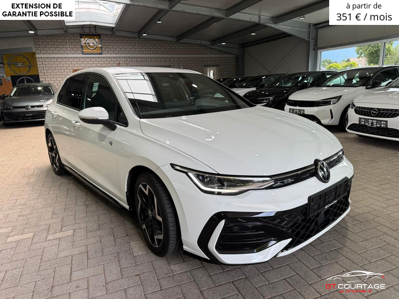 Volkswagen Golf VIII 1.5 TSI R-Line