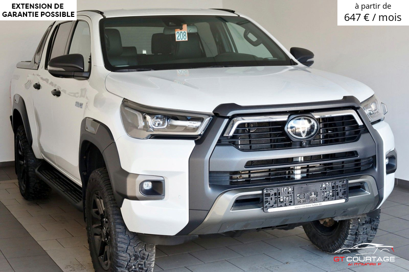 Toyota Hilux 2.8 D-4D 4x4 Invincible Sport